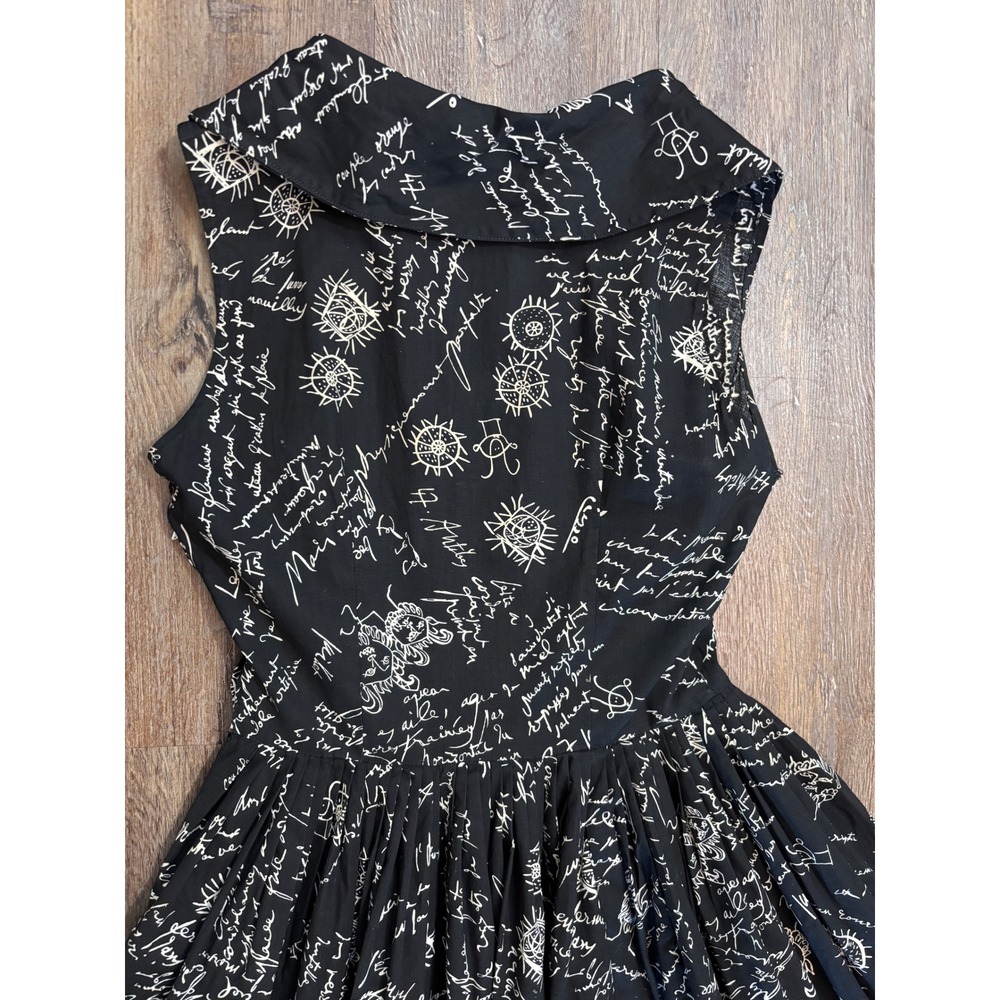 Vintage 50s 60s Black Script Odyssey mythology Print Fit Flare A line Dress - Picture 9 of 11